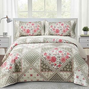 zhuzai 3 Piece Patchwork Quilt Set Full/Queen Size, Green Plaid Floral Bedspread Lightweight Reversible Microfiber Bedding with 2 Shams Shabby Chic Rose Comforter for All Season, 90''x96''