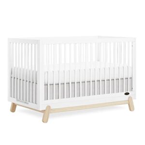 Dream On Me Hygge 5-in-1 Convertible Crib in Weathered Vintage Oak, JPMA & Greenguard Gold Certified, Made of Sustainable Pinewood, Easy to Clean, Safe Wooden Nursery Furniture