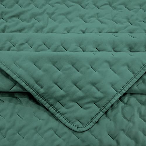 Mocaletto Luxury Twin Size Quilts, 2 Piece Green Quilt Set, Reversible Twin Quilt Bedding Set with Pillow Shams, Ultra Soft Lightweight Microfiber Bedspread, All Season Summer Twin Size Coverlet