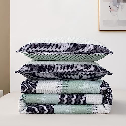 DURLENGEN Mint Green Quilt Set California King Size 3Pcs, Bohemian Design with White & Mint Green & Blue & Grey Stripes, All Season Lightweight Coverlet Sets(California King 112x104,Mint Green)