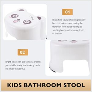 Gadpiparty Step Stool for , Toddler Plastic Potty Step Stool, Bathroom Kitchen Non Slip Step Stool, Toilet Potty Training Step Stool for Baby Toddlers (White)