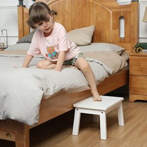 HOUCHICS Wooden Step Stool for Kids,White Stool for Kitchen Bedroom Living Room Bathroom Toilet Nursery Toddlers Potty Training Stool with Non-Slip Pads (White