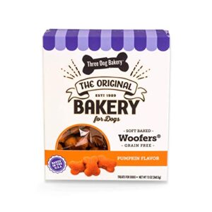 three dog bakery grain free wafers baked dog treats, pumpkin, 13 oz