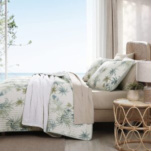 Tommy Bahama - King Quilt, Cotton Reversible Bedding, Pre-Washed for Added Softness (Serenity Palm Blue, King)