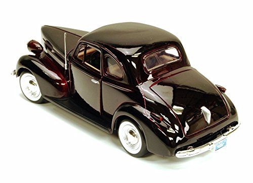 1939 Chevy Coupe, Burgundy - Motormax 73247 -1/24 Scale Diecast Model Toy Car for unisex children