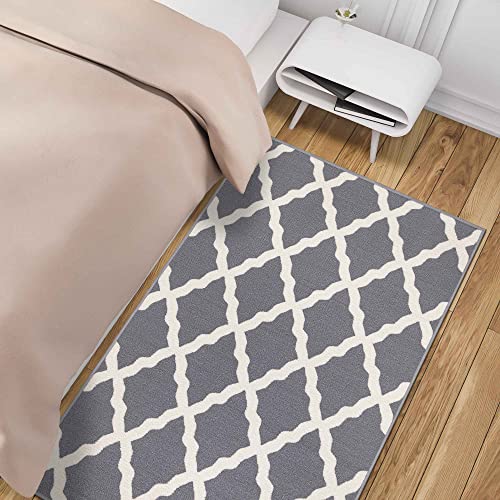 Machine Washable Moroccan Trellis Design Non-Slip Rubberback 3x5 Traditional Indoor Area Rug for Living Room, Bedroom, Kitchen, 3'3" x 5', Gray