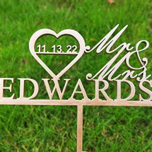 Personalized Wedding Cake Toppers, Customize Wedding Date And Last Name, Bride & Groom,Mr& Mrs Cake Topper,Wedding Favors,Cake Topper,Wedding Decorations For Reception,Wedding Cake Toppers (Wood)