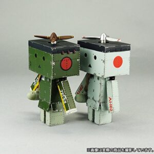 Kaiyodo Revoltech - Yotsuba&! Danboard Mini Zero Fighter Type 21 Ver Japan