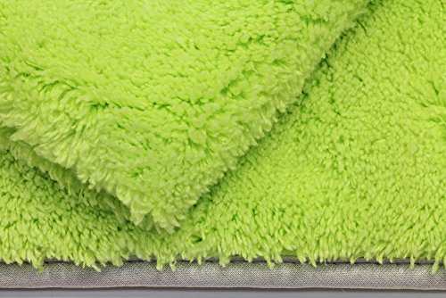 Autofiber [Motherfluffer XL] Soft and Plush Car Drying Towel 22"x22" (Green)