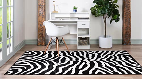 Unique Loom Wildlife Collection Animal Inspired with Zebra Design Area Rug, 5 x 8 ft, Black/Ivory