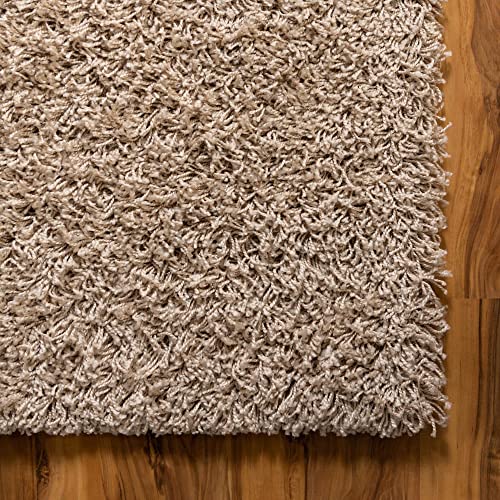 Unique Loom Solid Shag Collection Area Rug (4' 1" x 6' 1" Rectangle, Taupe)