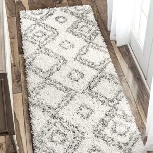 nuloom iola geometric shag runner rug, 2' 8" x 8', white