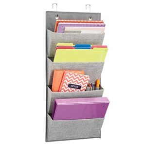 mdesign soft fabric wall mount/over door hanging storage organizer - 4 large cascading pockets - holds office supplies, planners, file folders, notebooks - textured print - gray