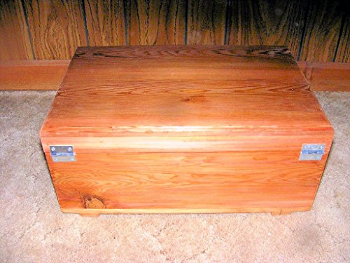 Steve's Gift Shoppe Cedar Keepsake Memory and Treasure Box or Storage Box - Size 17 x 14 x 8 Inches