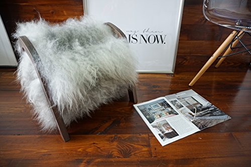 MILABERT Oak Wood Magazine Rack with Genuine Silver Norwegian Pelssau Sheepskin Rug - Soft Curly Wool - Design Furniture (MR10)