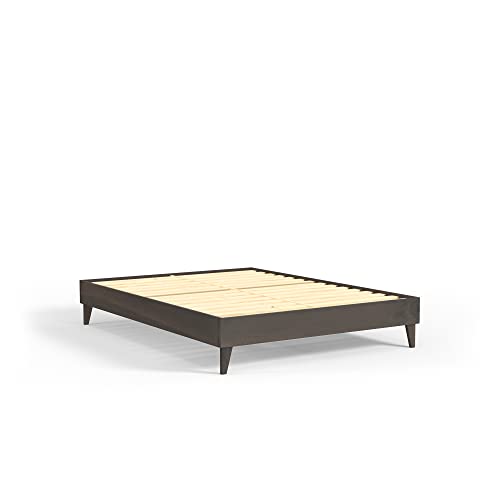 eLuxurySupply Wood Bed Frame | Made with 100% New Zealand Pine | Solid Mattress Platform Foundation Pressed Pine Slats | Easy Assembly | Califonia King - Grey Barn Wood