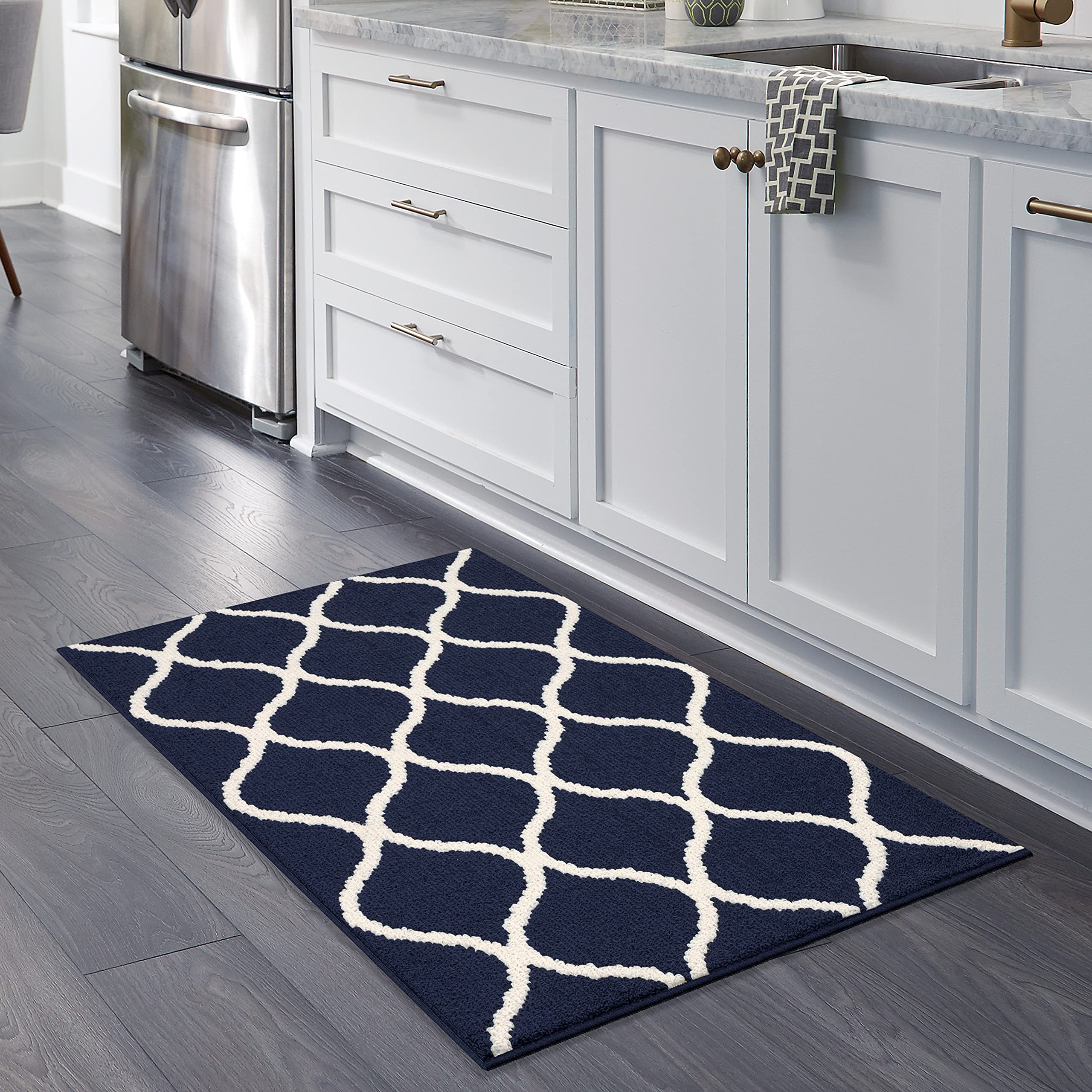 Maples Rugs Rebecca Contemporary Kitchen Rugs Non Skid Accent Area Carpet [Made in USA], 2'6 x 3'10, Navy Blue/White