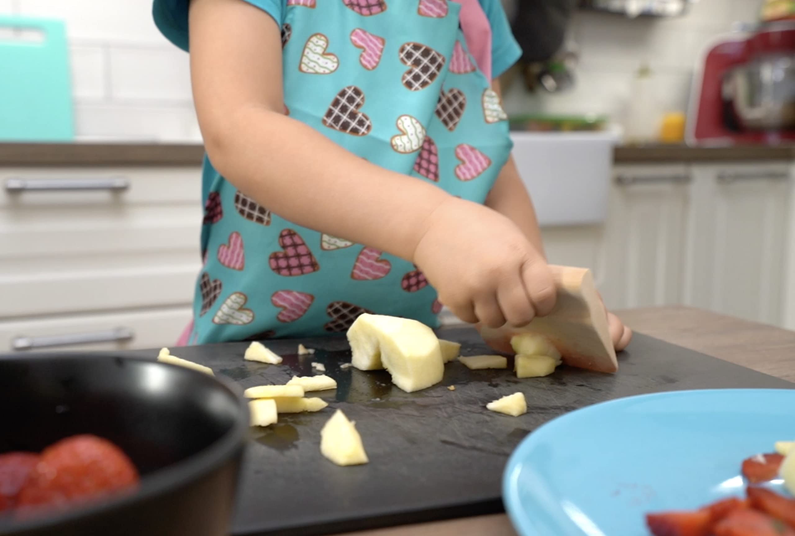 Bee9 Maple Wood Kids Knife, Kitchen Tool for Toddler and Kids Cooking. Toddler Knife/Montessori Kitchen.