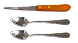 set of 2 grapefruit spoons and 1 grapefruit knife, stainless steel, serrated edges