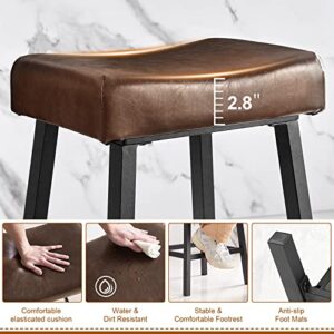 MNEETRUNG Bar Stools Set of 2, Counter Height Saddle-Seat PU Leather Bar Stools for Kitchen Counter Backless Modern Square Barstools Upholstered Faux Leather Stools Farmhouse Island, Brown
