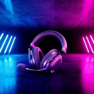 NEW Razer BlackShark V2 Pro Wireless Gaming Headset 2023 Edition: 50MM Titanium Drivers - HyperClear Super Wideband Mic - Noise-isolating Earcups - Ultra-Soft Memory Foam- 70 Hour Battery Life - Black