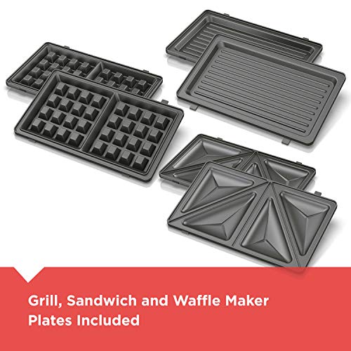 Black+Decker 3-in-1 WM2000SD 3-in-1 Waffle, Grill & Sandwich Maker, Compact Design, Black/Silver