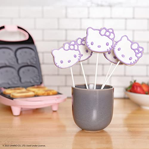 Uncanny Brands Hello Kitty Cake Pop Maker - Makes 4 Hello Kitty Cake Pops