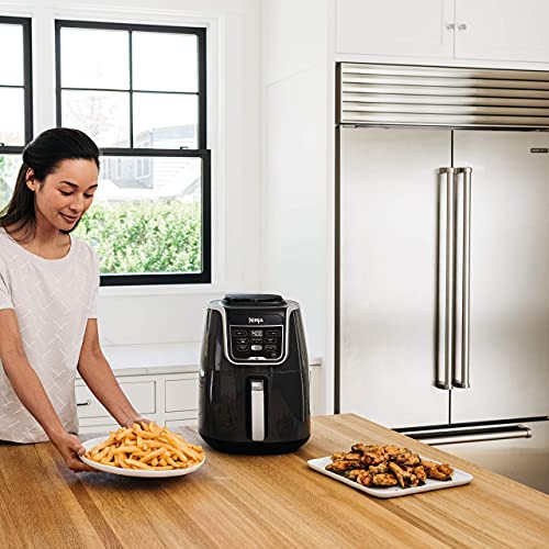 Ninja AF150AMZ Air Fryer XL that Air Fry's, Air Roast's , Bakes, Reheats, Dehydrates with 5.5 Quart Capacity, and a high gloss finish, grey (Renewed)