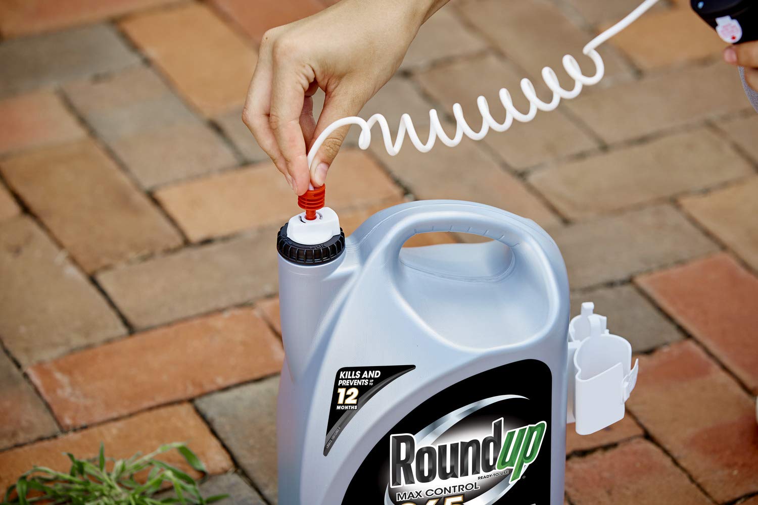 Roundup Ready-To-Use Max Control 365 with Comfort Wand