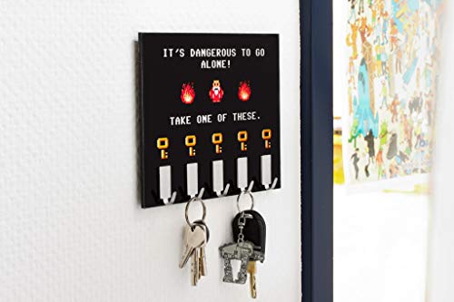 getDigital Dangerous to Go Alone Key Rack - Geeky Home and Office Decor Wall-Mounted Key Holder with 5 Metal Hooks - 21 x 16 cm