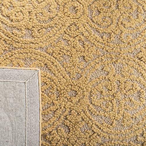 SAFAVIEH Cambridge Collection 4' Square Light Gold / Dark Gold CAM233A Handmade Moroccan Premium Wool Area Rug