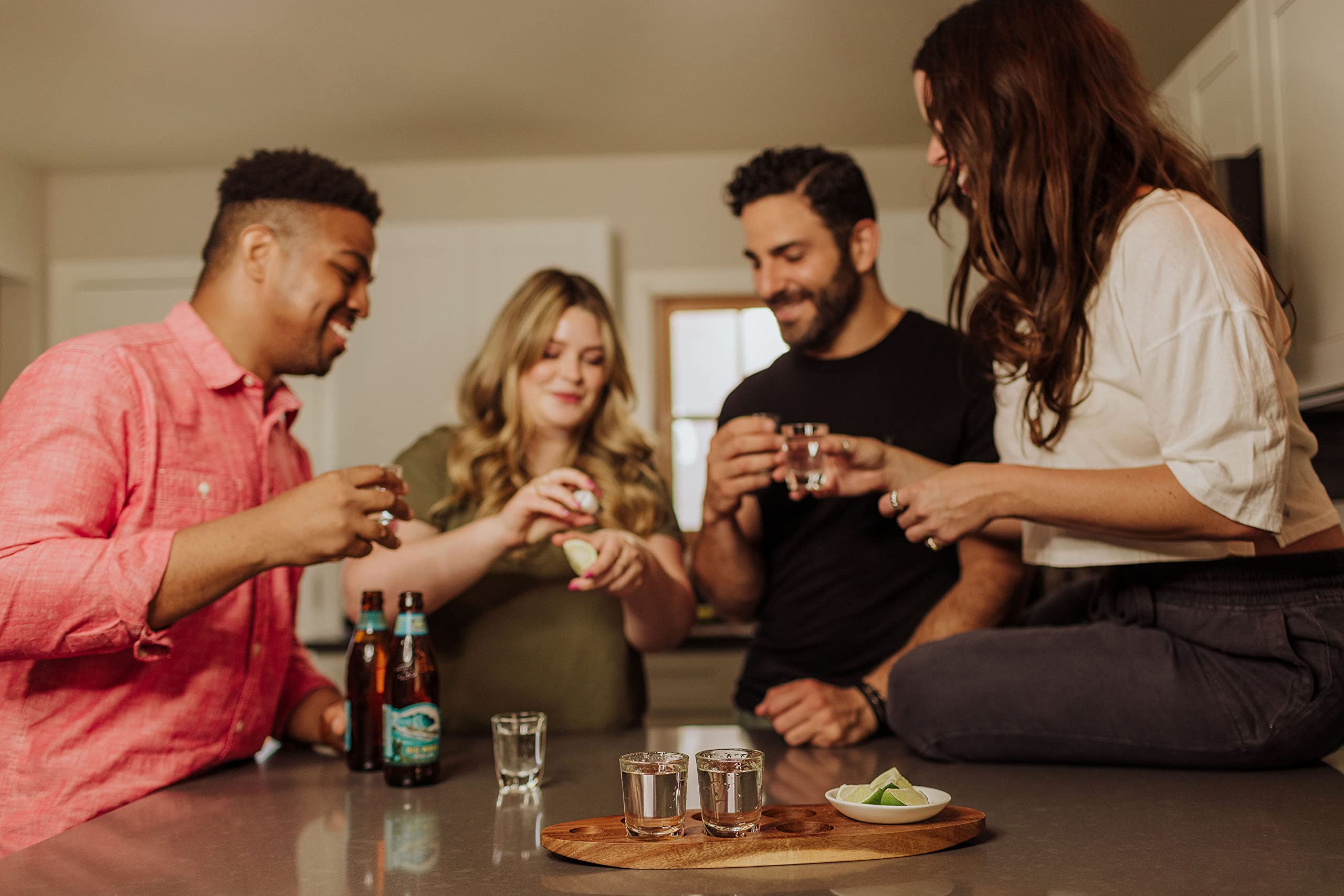 LEGACY - a Picnic Time brand - Cantinero Shot Glass Set with Tray - Tequilla Shot Glasses - Cocktail Serving Tray, (Acacia Wood)