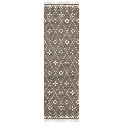 SAFAVIEH Natural Kilim Collection Runner Rug - 2'3" x 6', Brown & Ivory, Handmade Moroccan Boho Tribal Wool & Viscose, Ideal for High Traffic Areas in Living Room, Bedroom (NKM316A)