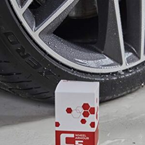 Gtechniq - C5 Wheel Armour - Long Term Protection for Wheels and Rims (1-2 Years), Repels Brake Dust and Contaminants, Safe on Brake Calipers, Withstands Temperatures up to 1112F (30 milliliters)