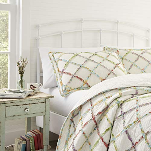 Laura Ashley Home Ruffle Garden Collection Quilt-100% Cotton, Ultra Soft, All Season Bedding, Reversible Stylish Coverlet, Full/Queen, Cream (197784)