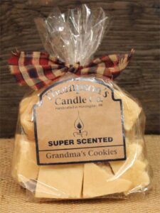 thompson's candle co super scented grandma's cookies crumbles