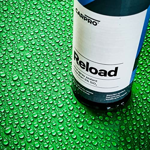 CARPRO Reload Spray Sealant and Sprayer with Sio2 (Quartz) Glass-Like Gloss, Hydrophobicity and Silica Nanotechnology, Repels Dirt, Spray-On, Wipe-Off Car Sealant, 100mL (3.4oz)