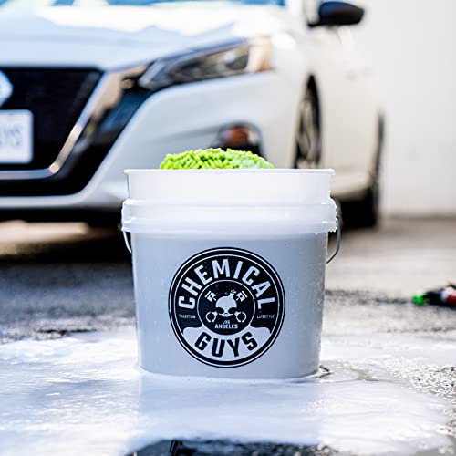 Chemical Guys ACC_103 Heavy Duty Detailing Car Wash Bucket with Chemical Guys Logo, 4.5 Gal , Semi Transparent White