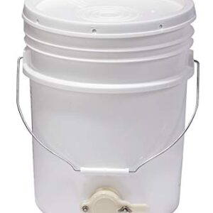 Little Giant Plastic Honey Bucket Bucket with Honey Gate for Beekeeping (5 Gallon) (Item No. BKT5)