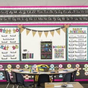 Teacher Created Resources Hot Pink Scalloped Border Trim (5582)