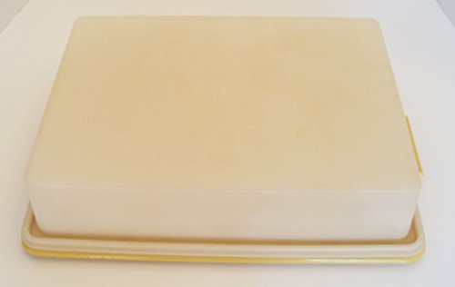 Vintage Tupperware Rectangular Sheet Cake Taker Gold Tray with Sheer Lid - 14 X 10 3/4 X 3 1/2 Inch