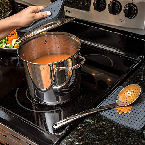 Silicone Trivet/Hot Pads for Hot Dishes - Easy to Clean Pot Holder for Kitchen - Durable, Flexible, & Multi-Purpose Mat That Helps Protect Countertops (7x7 in, Gray, 1 Pair)