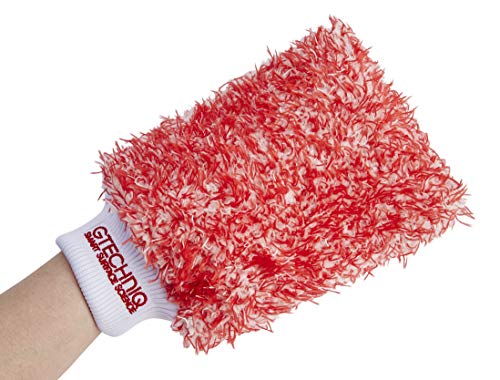 Gtechniq WM2 Microfibre Wash Mitt - Ultra Low Friction Washcloth, Soft Glide Minimises Swirl Marks - Holds Maximum Volume Of Soap Suds, 100% Split Varied Length Polyester Strands For A Quick Easy Wash