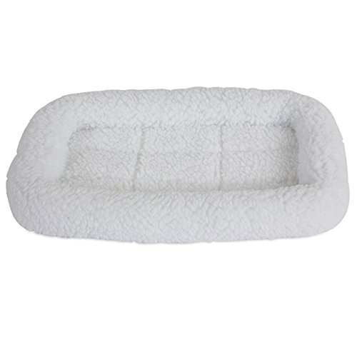 Petmate SnooZZy Sheepskin Bolster Crate Mat, for 19' Crates,Cream