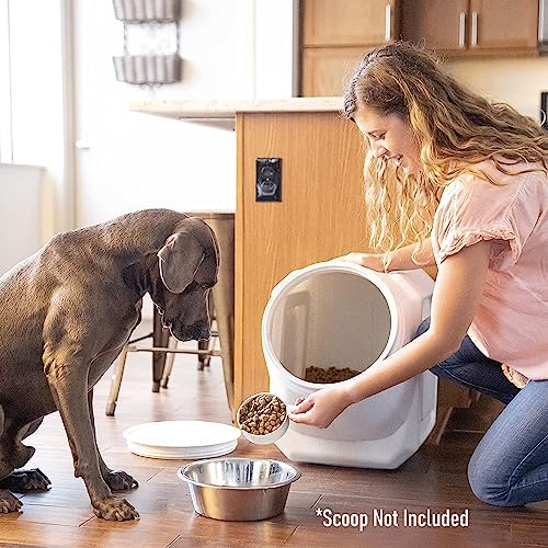 Gamma2 Vittles Vault Stackable Dog Food Storage Container, Up to 40 Pounds Dry Pet Food Storage