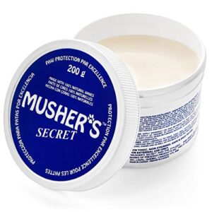 musher's secret dog paw wax 200 g (7oz) - moisturizing dog paw balm that creates an invisible barrier that protects and heals dry cracked paws - all-natural with vitamin e and food-grade ingredients