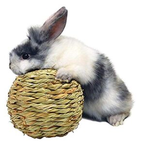 peter's woven grass play ball for rabbits