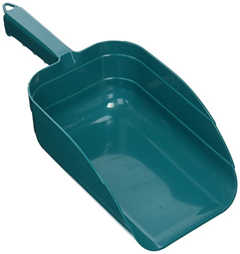 LITTLE GIANT Plastic Utility Scoop (Teal) Heavy Duty Stackable Plastic Farm Scoop with Sturdy Grip (5 Pint) (Item No. 90TEAL)