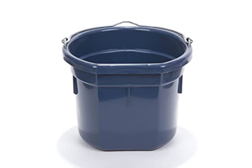 Little Giant® Flat Back Plastic Animal Feed Bucket | Animal Feed Bucket with Metal Handle | Horse Feed & Water Bucket | 8 Quarts | Navy