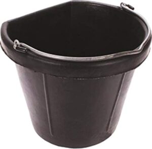 fortiflex flat back feed bucket for horses, 20-quart, black